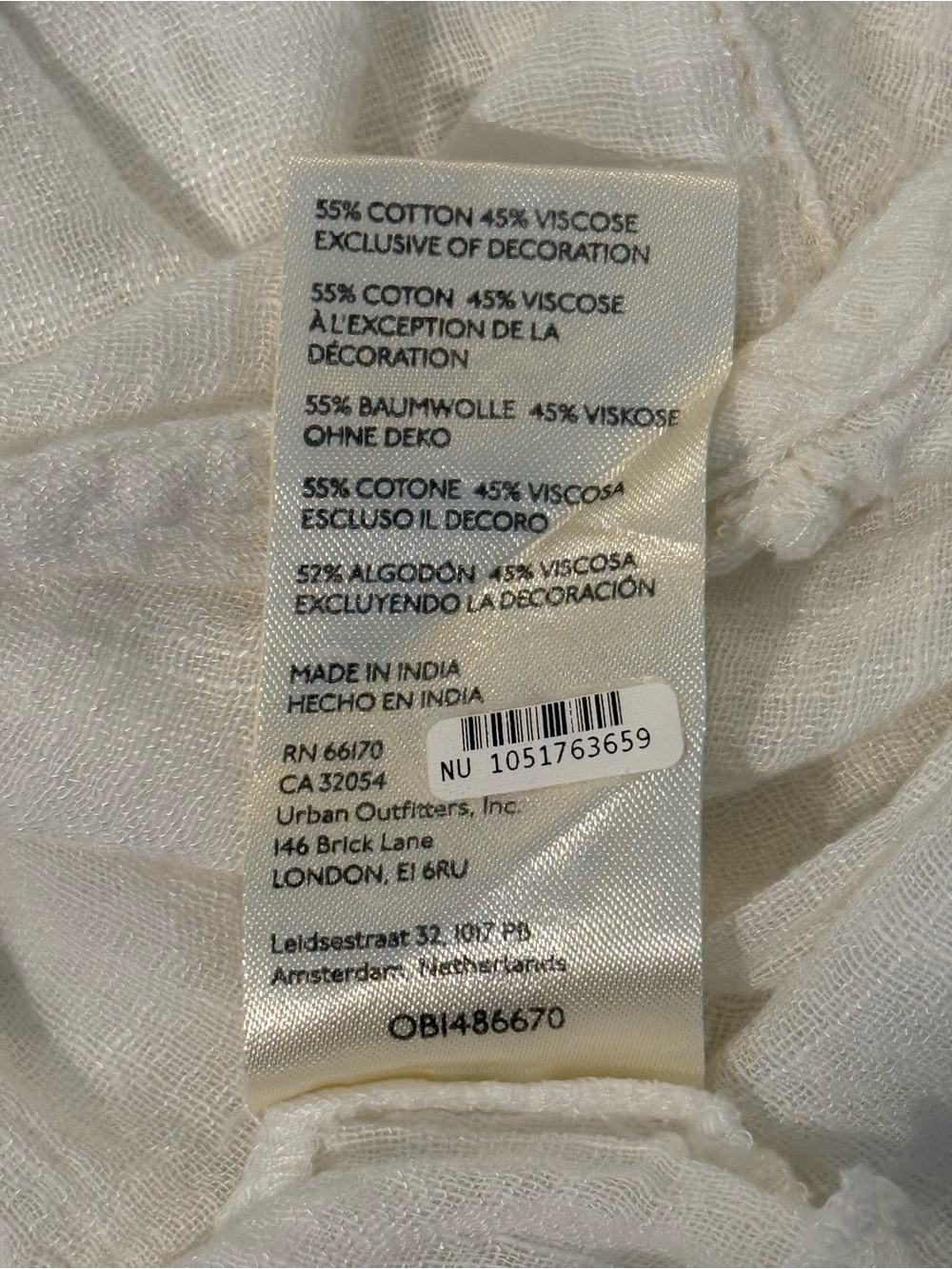 Free People White Textured Button-Front V-Neck Blouse - Picture 5 of 8